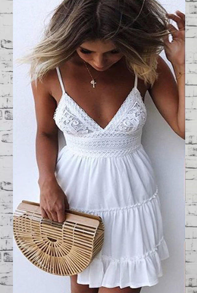 Vestido De Alça Com Renda Aberto Nas Costas