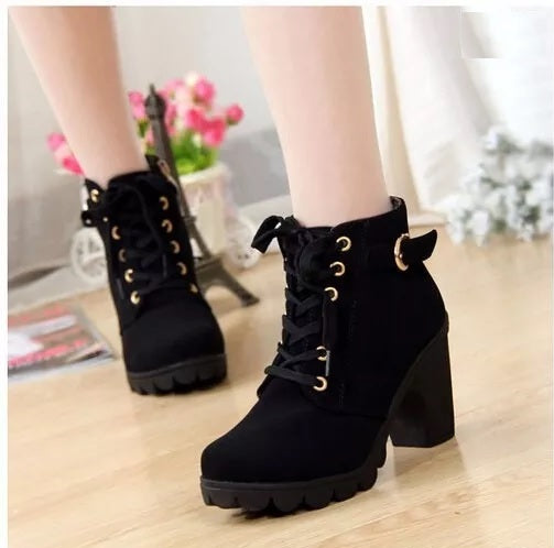 Bota Salto Grosso Ankle Boots