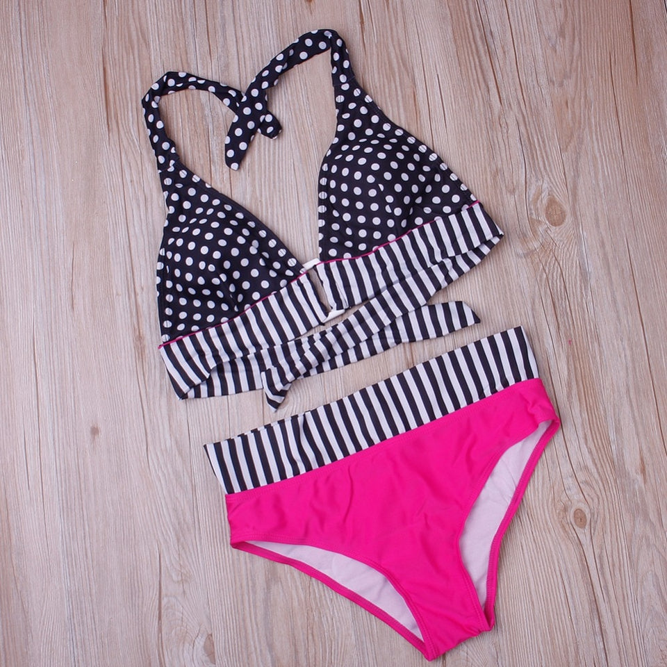 Biquíni de Bolinha Cintura Alta