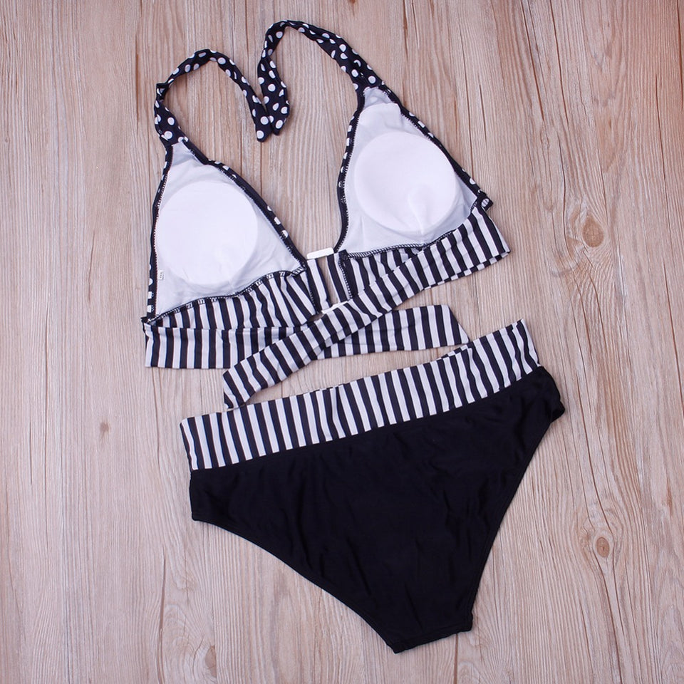 Biquíni de Bolinha Cintura Alta